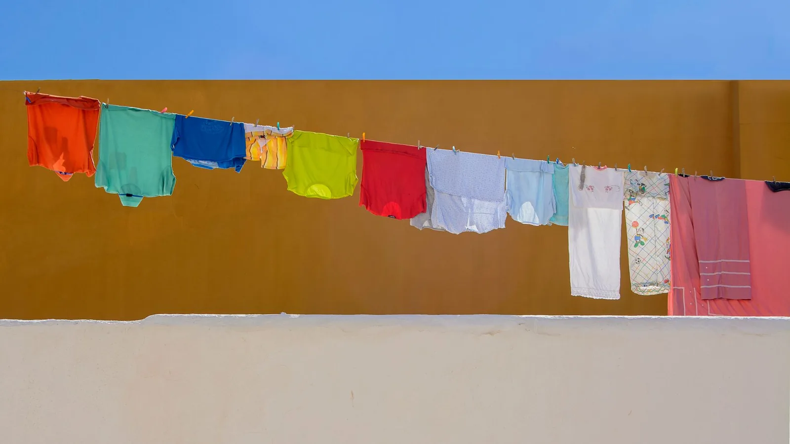 Laundry clothes home